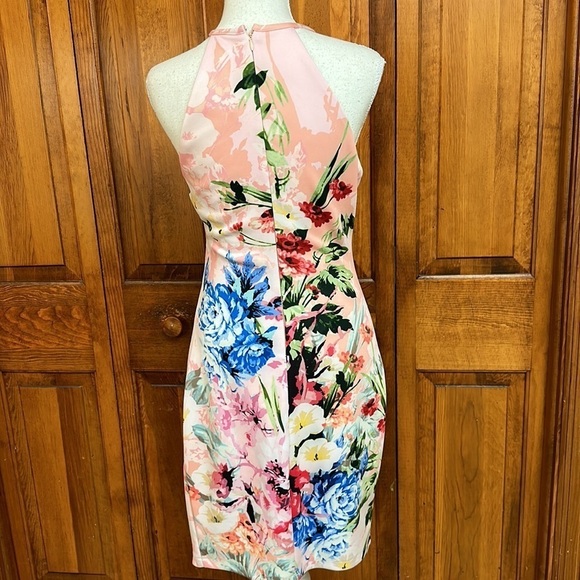 Guess Coral Multicolored Floral Halter Keyhole Side Ruching Bodycon Dress Size 6 - Picture 4 of 13